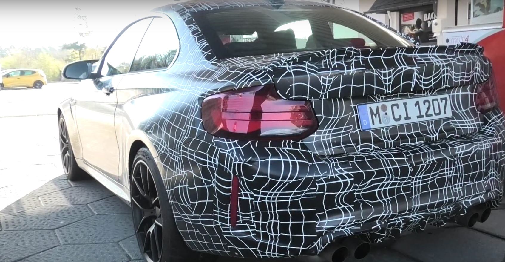 1557819056292340.jpg bmw-m2-cs-csl-spied-again-at-the-nurburgring_2.jpg