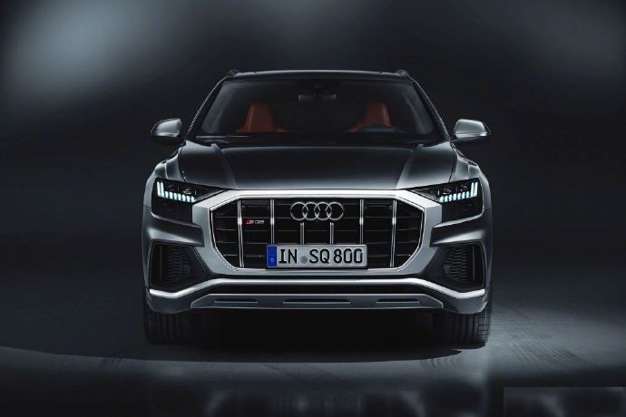 奥迪SQ8高性能车型官图发布 百公里加速仅为4.8S