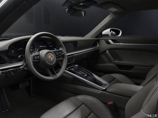 硬顶/敞篷同步 911 Carrera 4系列官图