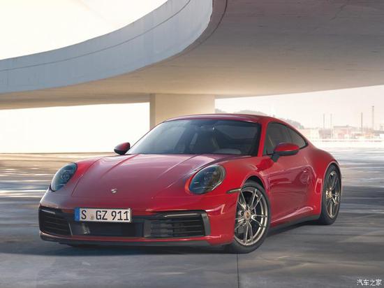 硬顶/敞篷同步 911 Carrera 4系列官图