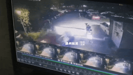 1597809014341066.gif 640.gif
