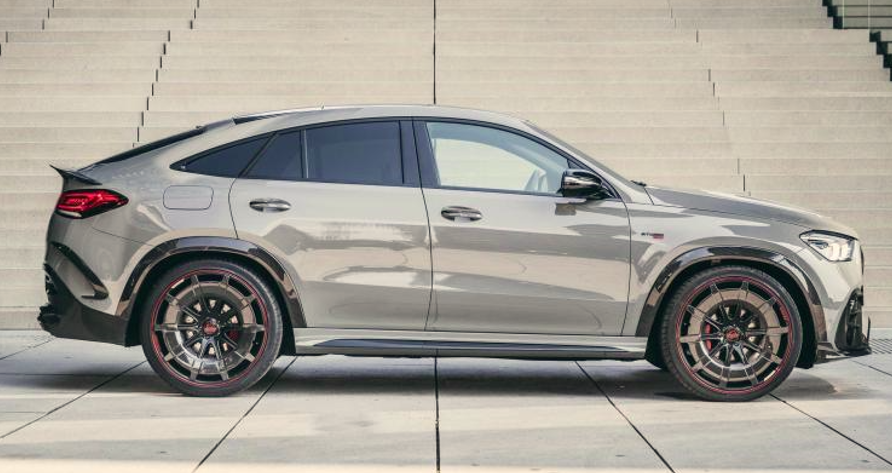 最快轿跑SUV!巴博斯推出性能猛兽900 Rocket Edition