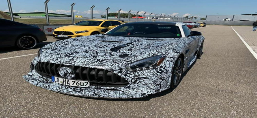 奔驰AMG GT Black Series官方确认即将诞生 叫板最强保时捷GT2 RS!