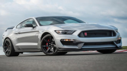 福特野马新款Shelby GT350R官图发布 外观与内饰进行多项更新