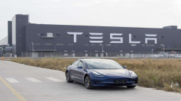 Model 3标续版频繁调价 老车主：赚钱赶不上特斯拉降价的速度