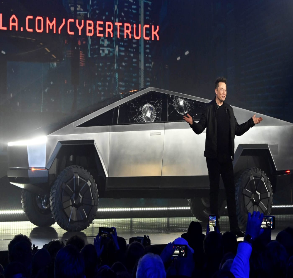 真香定律？特斯拉电动皮卡Cybertruck竟有14.6万人预订