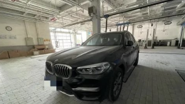 宝马X3两次“刹不住” 4S店内又碰撞：检测数据一切正常