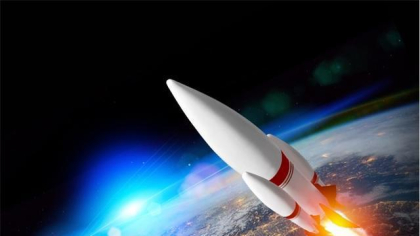 SpaceX回收首枚七手火箭，成功挑战新纪录