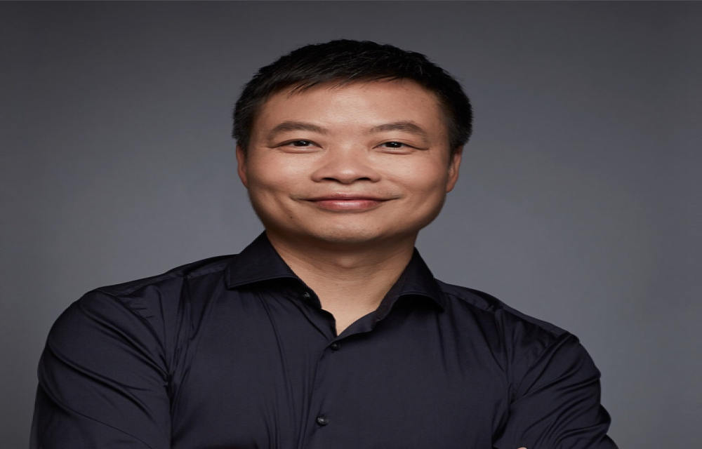 何小鹏：我们公司如果有人叫我"何总",就罚我5000块