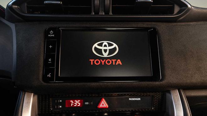 丰田86 TRD套装官图 手动挡车型专属