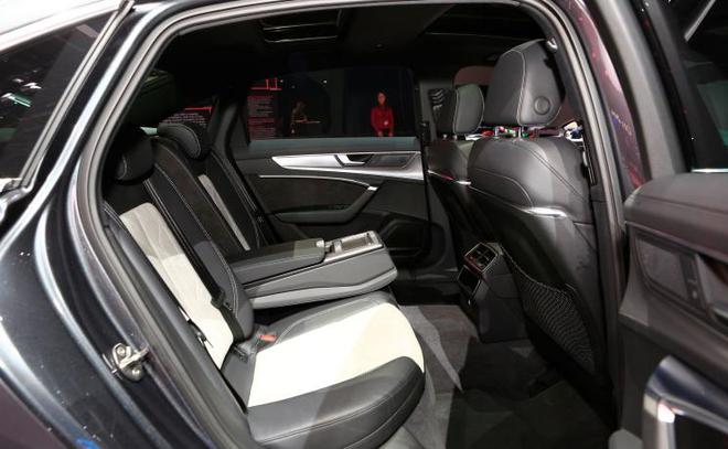 A6L 55 TFSIe quattroæ¥åç¦è½¦å±å®è½¦