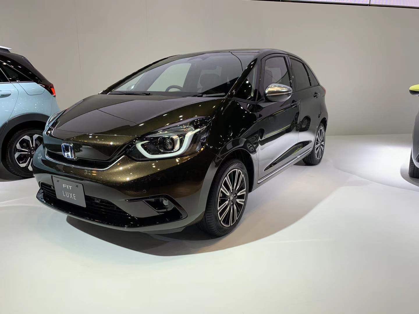 1571794146480764.jpg autohomecar__ChcCQ12vmWqAG1L7AAGz3hntLY458.jpg