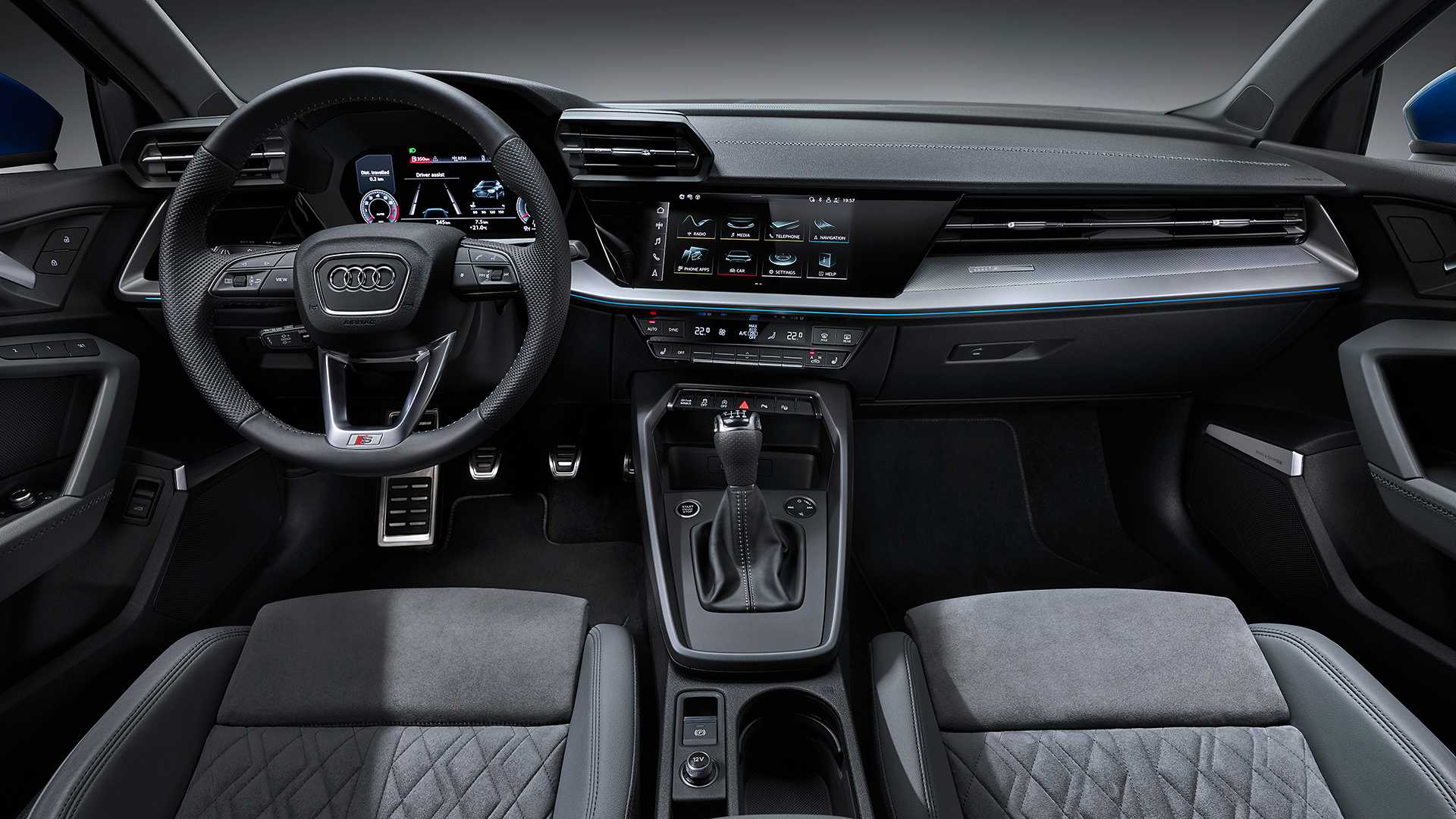 1584411922178136.jpg autohomecar__ChsEf15eIkOAPHw3AAKSH_9TRt4433.jpg