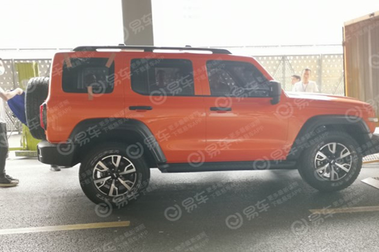 1595485902513811.jpg autohomecar__ChsEfl8X_RKAWqvXAALsoHNYnn0054.jpg