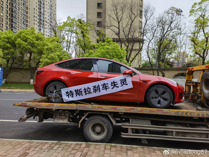 1617613819886796.jpg 005M7VB2ly1gp6ljvth8kj335s2dc4qt.jpg