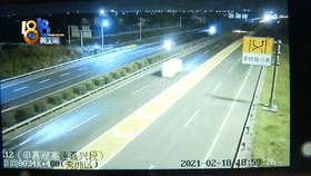 1620723502310383.gif 640.gif